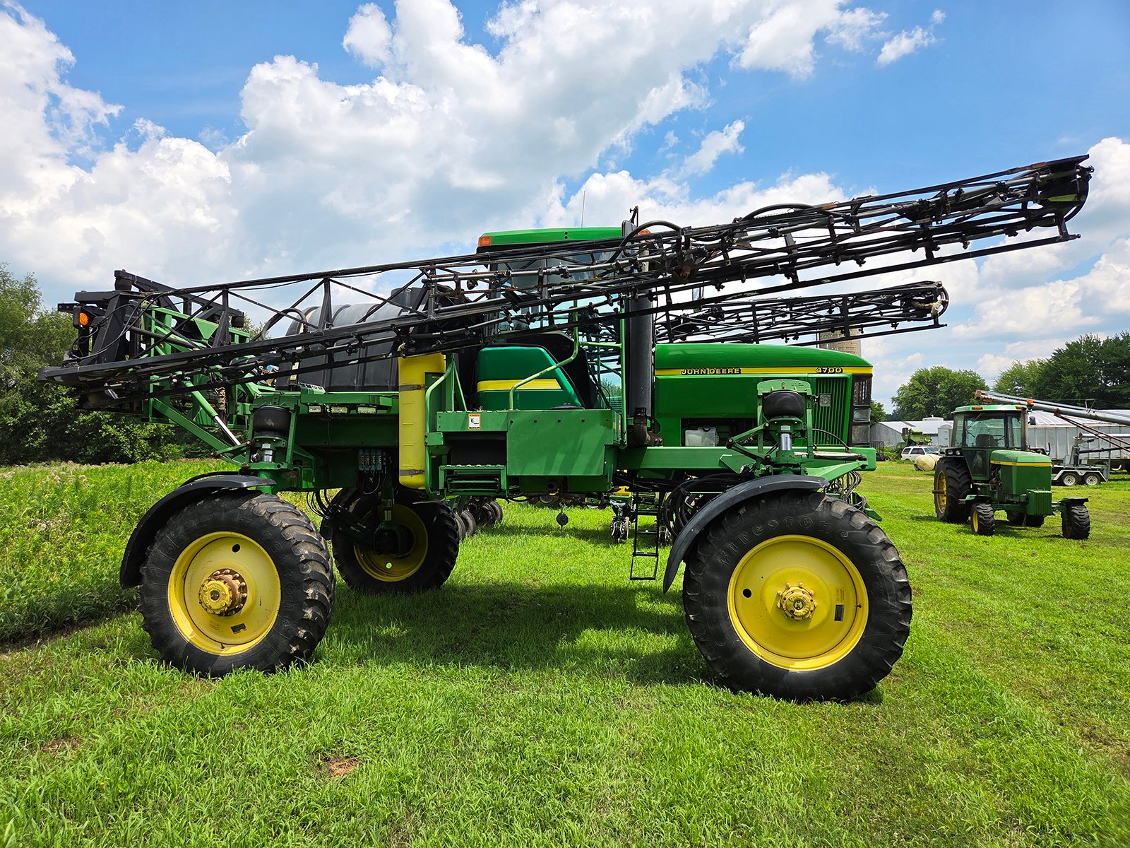 Property photo 4 - TIMED ONLINE ONLY FARM EQUIPMENT AUCTION IN KOSCIUSKO COUNTY, INDIANA