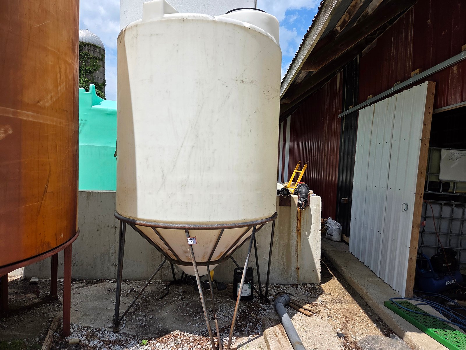 Property photo 17 - TIMED ONLINE ONLY FARM EQUIPMENT AUCTION IN KOSCIUSKO COUNTY, INDIANA