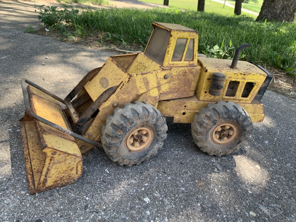 Property photo 54 - TIMED ONLINE ONLY PERSONAL PROPERTY AUCTION IN ADAMS COUNTY, INDIANA