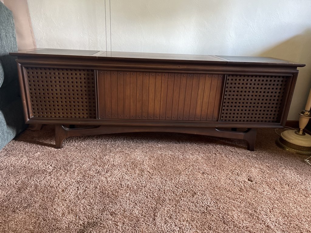Property photo 317 - TIMED ONLINE ONLY PERSONAL PROPERTY AUCTION IN ADAMS COUNTY, INDIANA