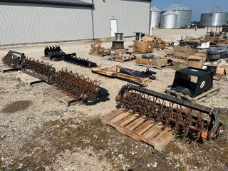 Property photo 213 - FARM EQUIPMENT AUCTION IN FAYETTE COUNTY, OHIO