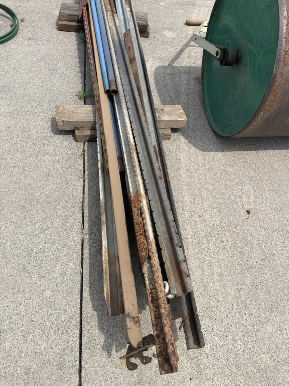 Property photo 233 - TIMED ONLINE ONLY PERSONAL PROPERTY AUCTION IN ALLEN COUNTY, INDIANA