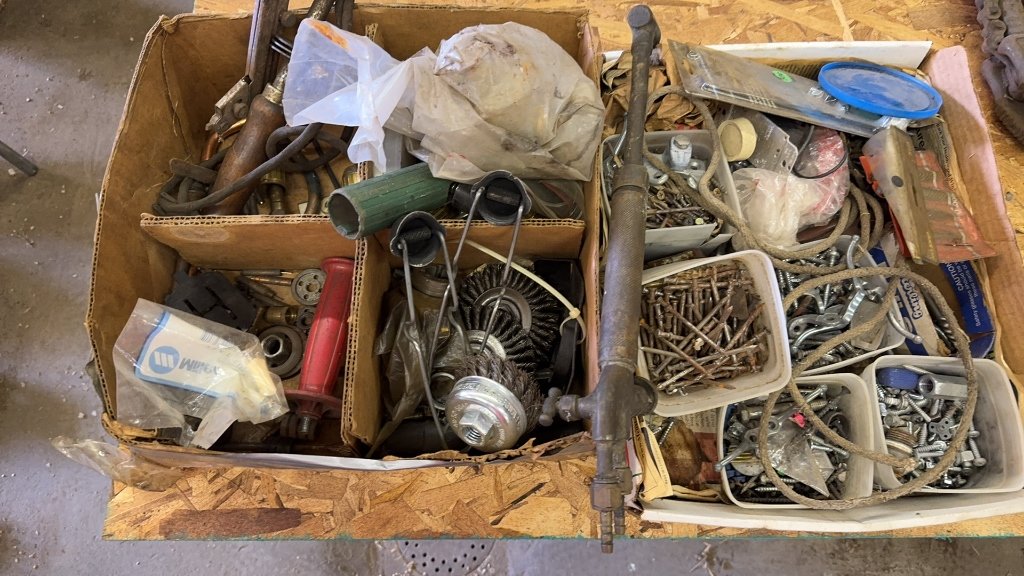 Property photo 194 - TIMED ONLINE ONLY PERSONAL PROPERTY AUCTION IN NOBLE COUNTY INDIANA