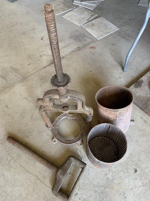 Property photo 354 - TIMED ONLINE ONLY PERSONAL PROPERTY AUCTION IN NOBLE COUNTY INDIANA