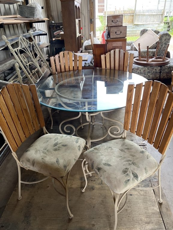 Property photo 403 - TIMED ONLINE ONLY PERSONAL PROPERTY AUCTION IN NOBLE COUNTY INDIANA