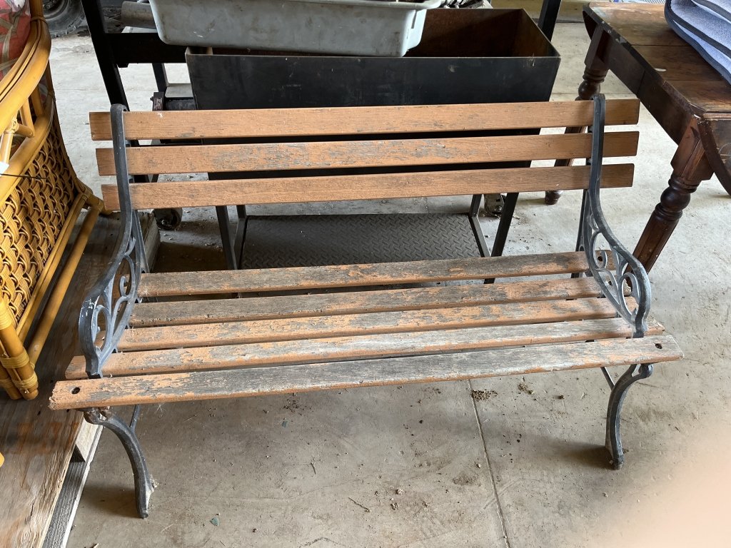 Property photo 464 - TIMED ONLINE ONLY PERSONAL PROPERTY AUCTION IN NOBLE COUNTY INDIANA