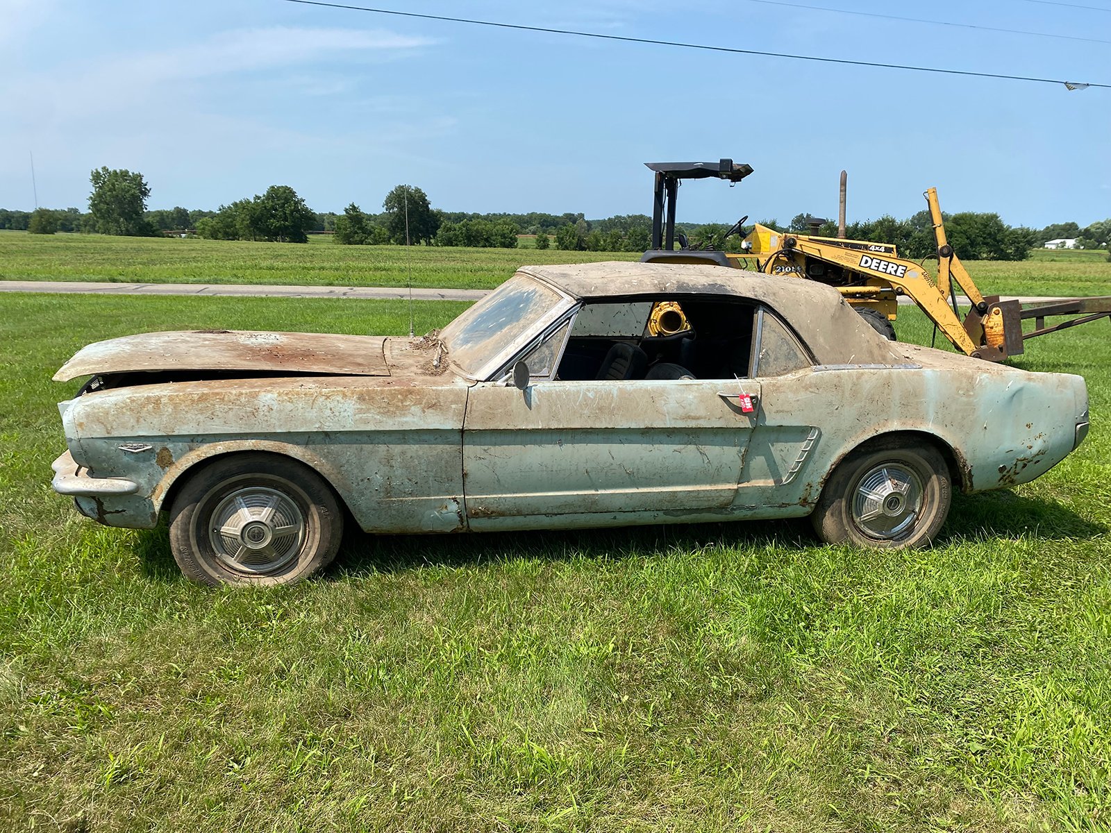 Property photo 2 - FARM EQUIPMENT AUCTION IN LAGRANGE COUNTY INDIANA