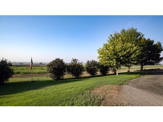 Property photo 479 - FARMLAND AUCTION -747.5+/-ACRES OFFERED IN 11 TRACTS IN FRANKLIN COUNTY, WASHINGTON