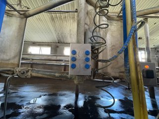 Milking Parlor - FARMLAND AUCTION -747.5+/-ACRES OFFERED IN 11 TRACTS IN FRANKLIN COUNTY, WASHINGTON