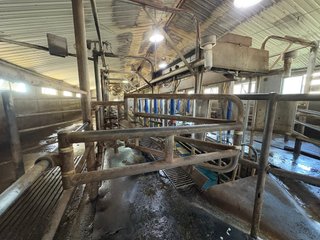 Milking Parlor - FARMLAND AUCTION -747.5+/-ACRES OFFERED IN 11 TRACTS IN FRANKLIN COUNTY, WASHINGTON