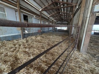 Transition Barn - FARMLAND AUCTION -747.5+/-ACRES OFFERED IN 11 TRACTS IN FRANKLIN COUNTY, WASHINGTON