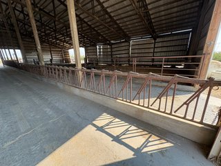 Transition Barn - FARMLAND AUCTION -747.5+/-ACRES OFFERED IN 11 TRACTS IN FRANKLIN COUNTY, WASHINGTON