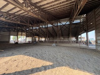 Transition Barn - FARMLAND AUCTION -747.5+/-ACRES OFFERED IN 11 TRACTS IN FRANKLIN COUNTY, WASHINGTON