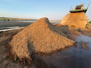 Manure System - FARMLAND AUCTION -747.5+/-ACRES OFFERED IN 11 TRACTS IN FRANKLIN COUNTY, WASHINGTON