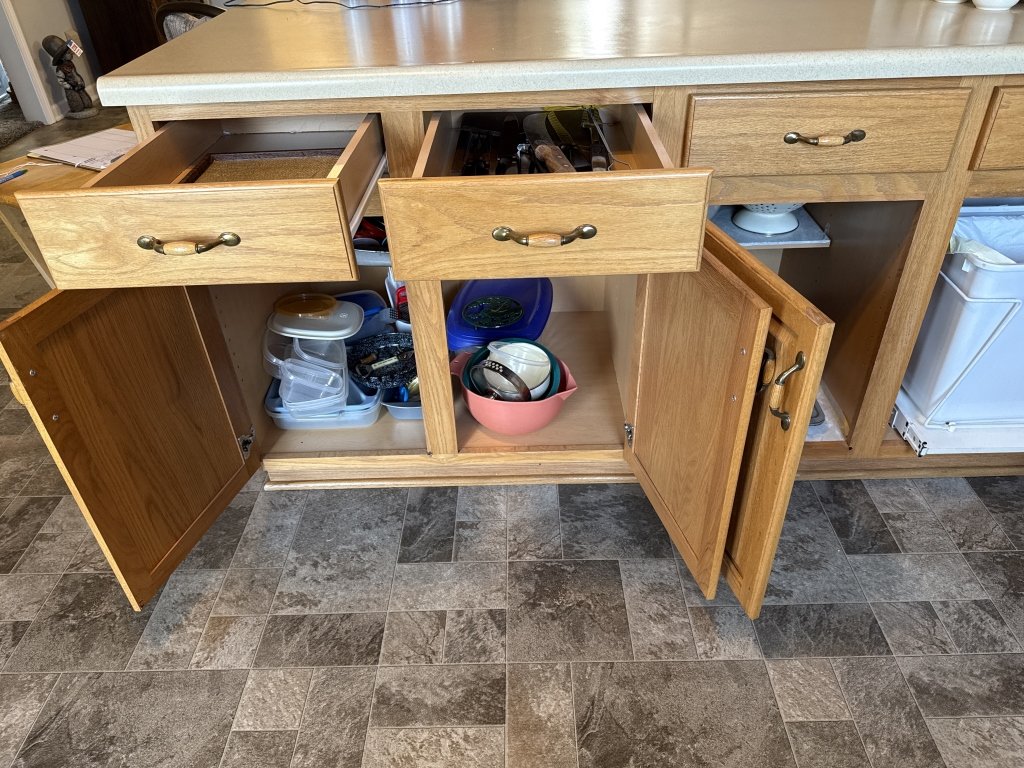 Property photo 58 - TIMED ONLINE ONLY PERSONAL PROPERTY AUCTION IN WHITLEY COUNTY, INDIANA