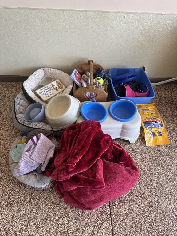 Property photo 92 - TIMED ONLINE ONLY PERSONAL PROPERTY AUCTION IN WHITLEY COUNTY, INDIANA