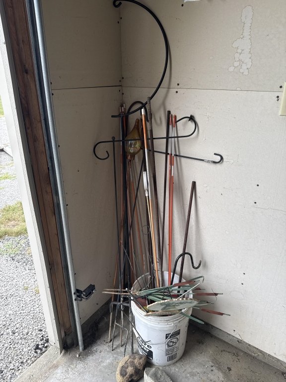 Property photo 101 - TIMED ONLINE ONLY PERSONAL PROPERTY AUCTION IN WHITLEY COUNTY, INDIANA