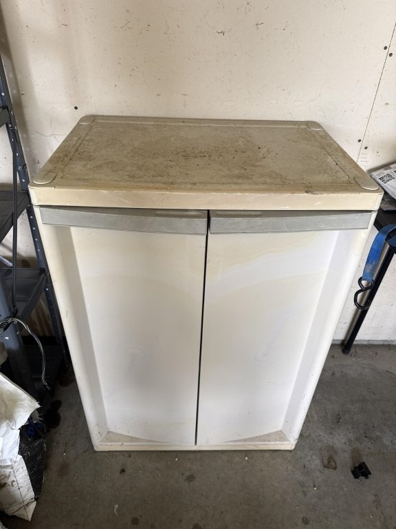 Property photo 104 - TIMED ONLINE ONLY PERSONAL PROPERTY AUCTION IN WHITLEY COUNTY, INDIANA