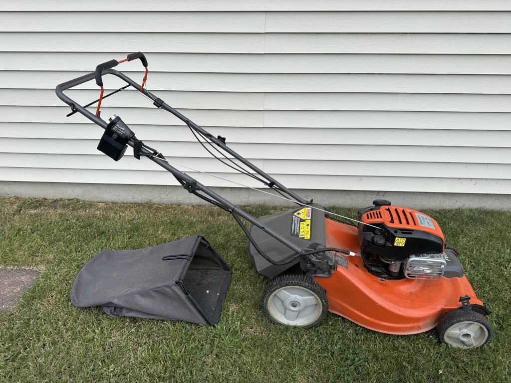 Property photo 126 - TIMED ONLINE ONLY PERSONAL PROPERTY AUCTION IN WHITLEY COUNTY, INDIANA