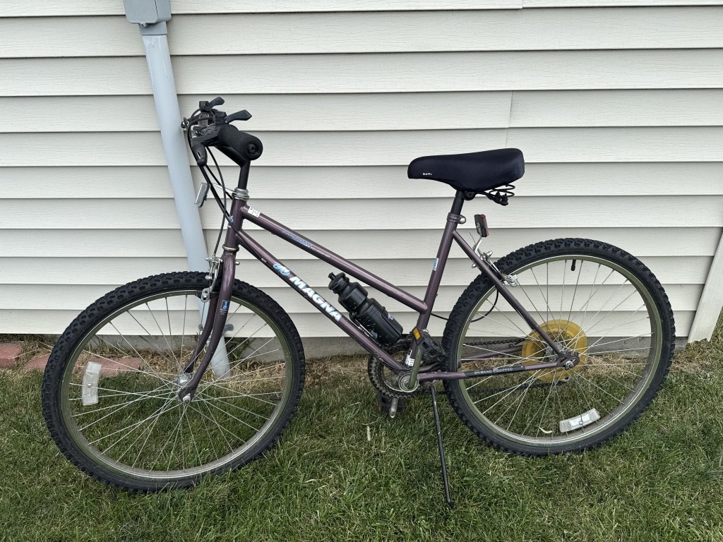 Property photo 132 - TIMED ONLINE ONLY PERSONAL PROPERTY AUCTION IN WHITLEY COUNTY, INDIANA