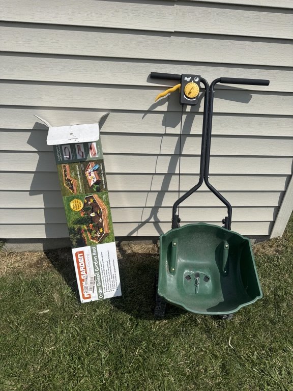 Property photo 141 - TIMED ONLINE ONLY PERSONAL PROPERTY AUCTION IN WHITLEY COUNTY, INDIANA