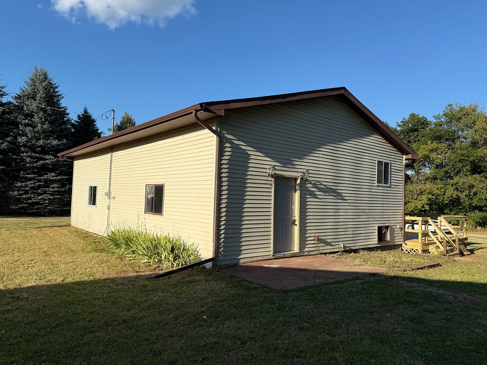 Property photo 30 - REAL ESTATE AUCTION - 2.28+/- ACRES OFFERED IN 1 TRACT IN HILLSDALE COUNTY, MICHIGAN