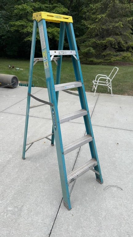 Property photo 301 - TIMED ONLINE ONLY PERSONAL PROPERTY AUCTION IN ALLEN COUNTY, INDIANA