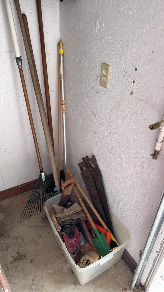 Property photo 322 - TIMED ONLINE ONLY PERSONAL PROPERTY AUCTION IN ALLEN COUNTY, INDIANA
