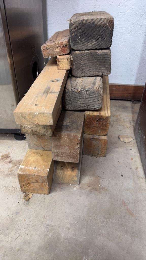 Property photo 440 - TIMED ONLINE ONLY PERSONAL PROPERTY AUCTION IN ALLEN COUNTY, INDIANA