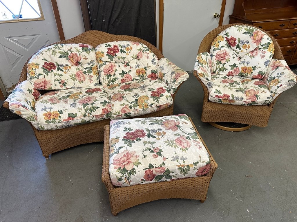 Property photo 9 - TIMED ONLINE ONLY PERSONAL PROPERTY AUCTION IN ALLEN COUNTY, INDIANA