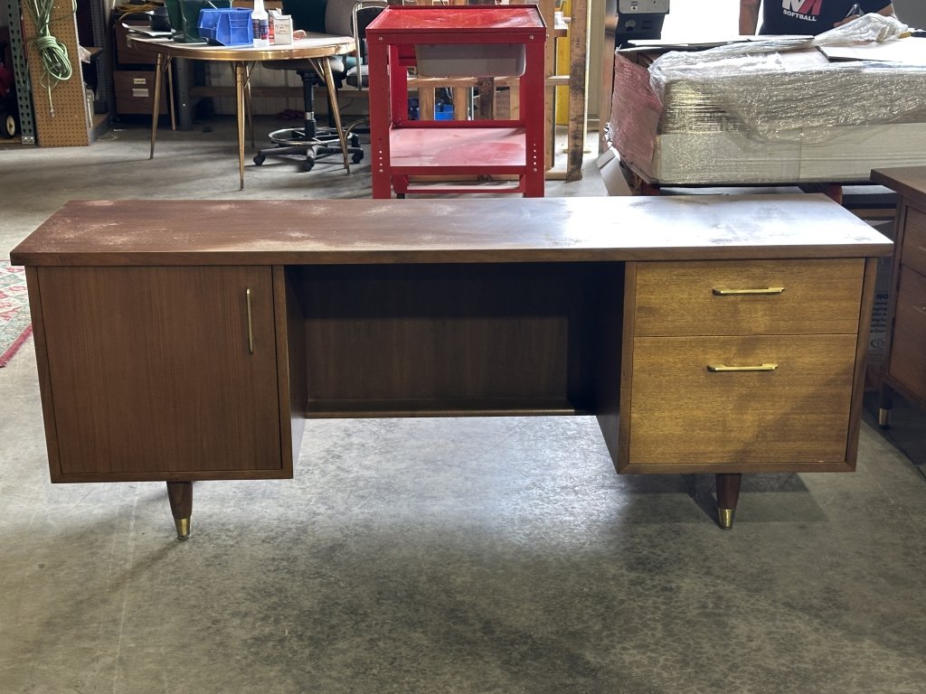 Property photo 25 - TIMED ONLINE ONLY PERSONAL PROPERTY AUCTION IN ALLEN COUNTY, INDIANA
