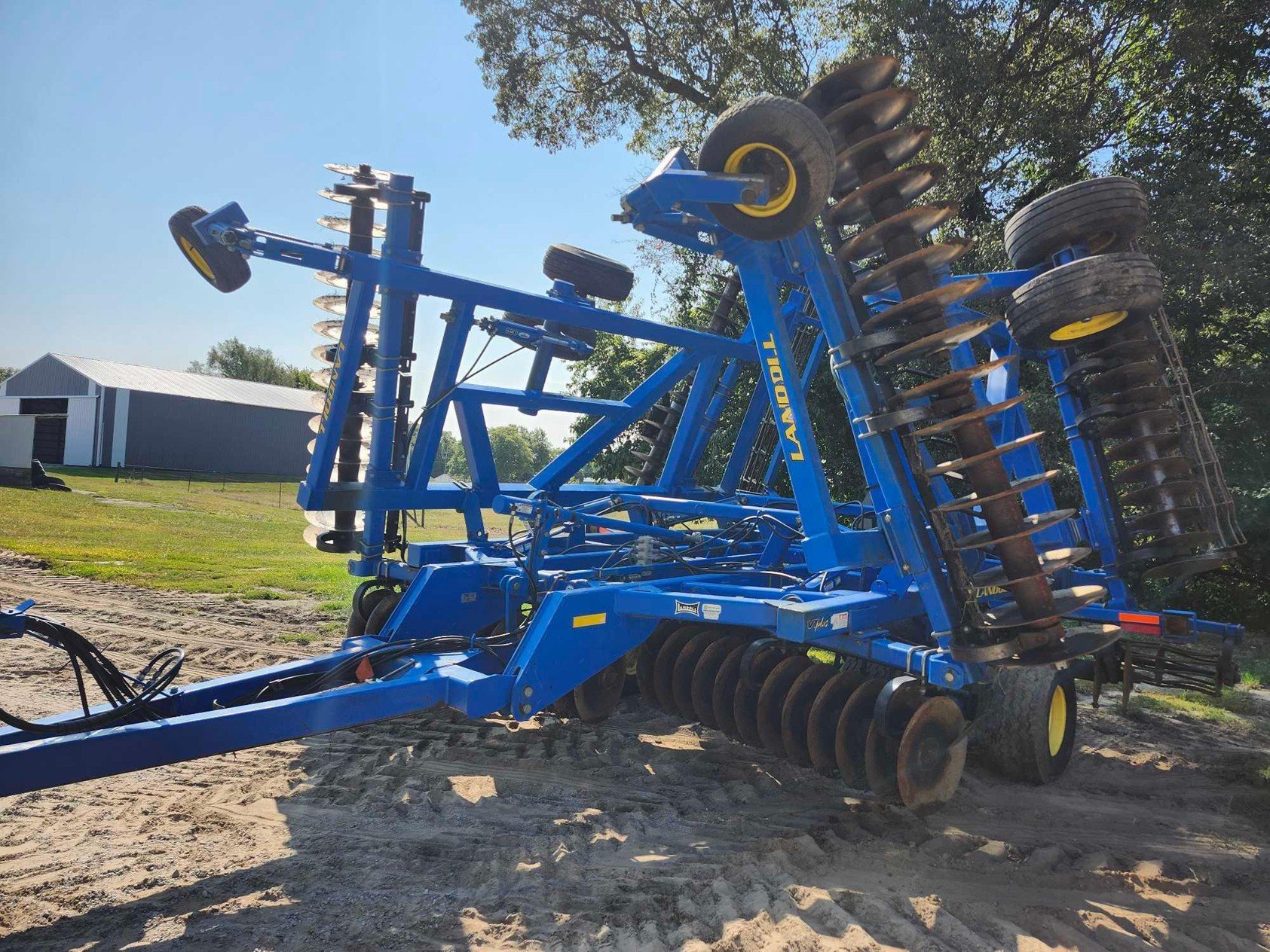 Property photo 17 - FARM EQUIPMENT AUCTION IN PULASKI COUNTY, INDIANA
