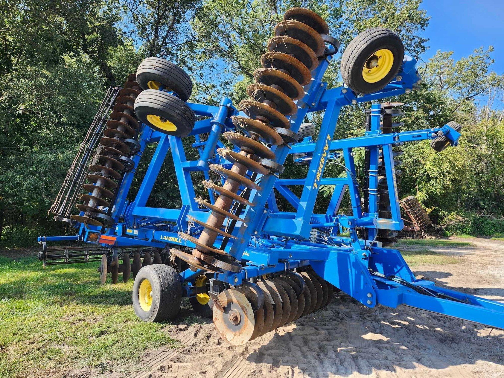 Property photo 18 - FARM EQUIPMENT AUCTION IN PULASKI COUNTY, INDIANA