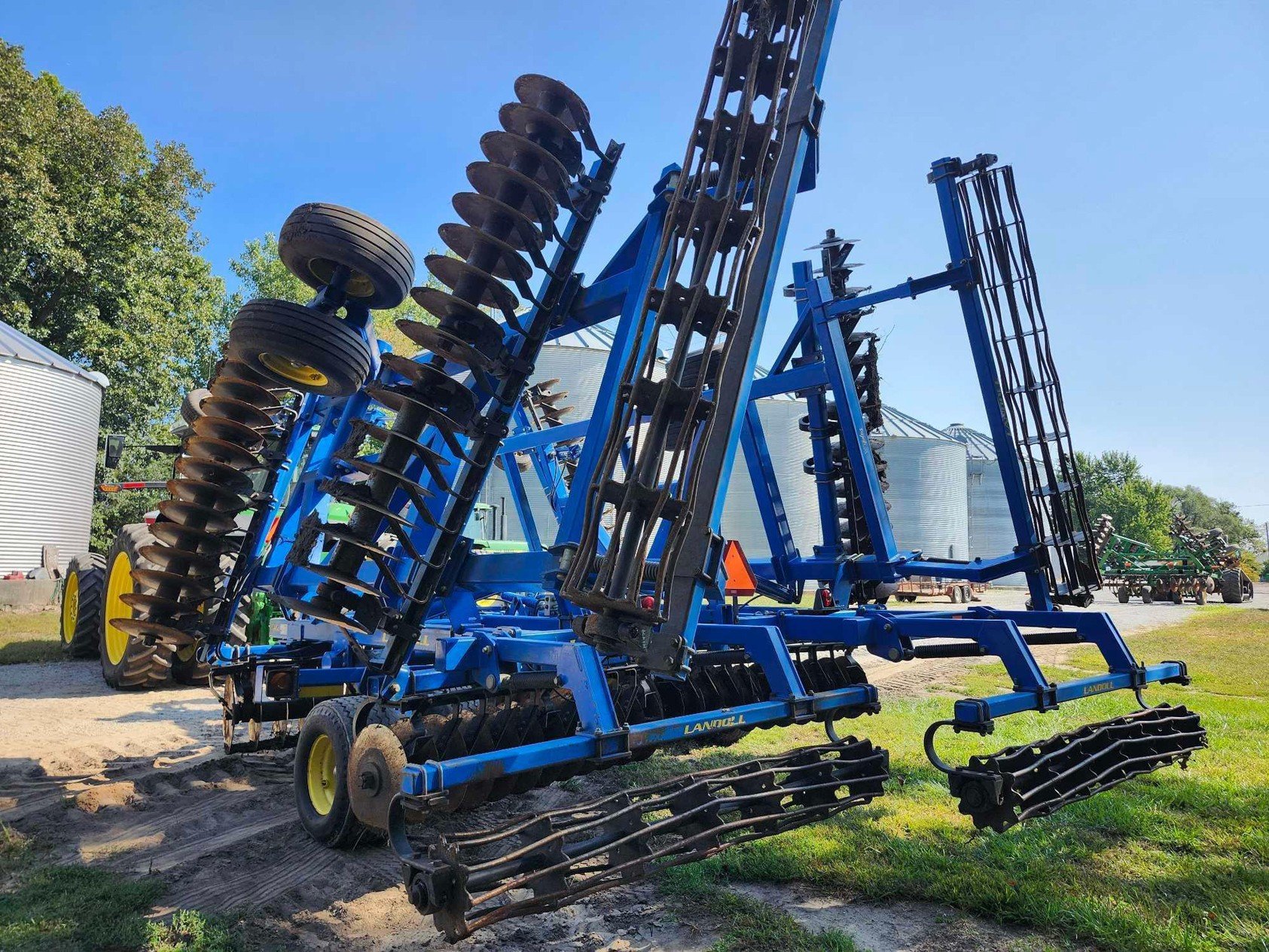 Property photo 20 - FARM EQUIPMENT AUCTION IN PULASKI COUNTY, INDIANA