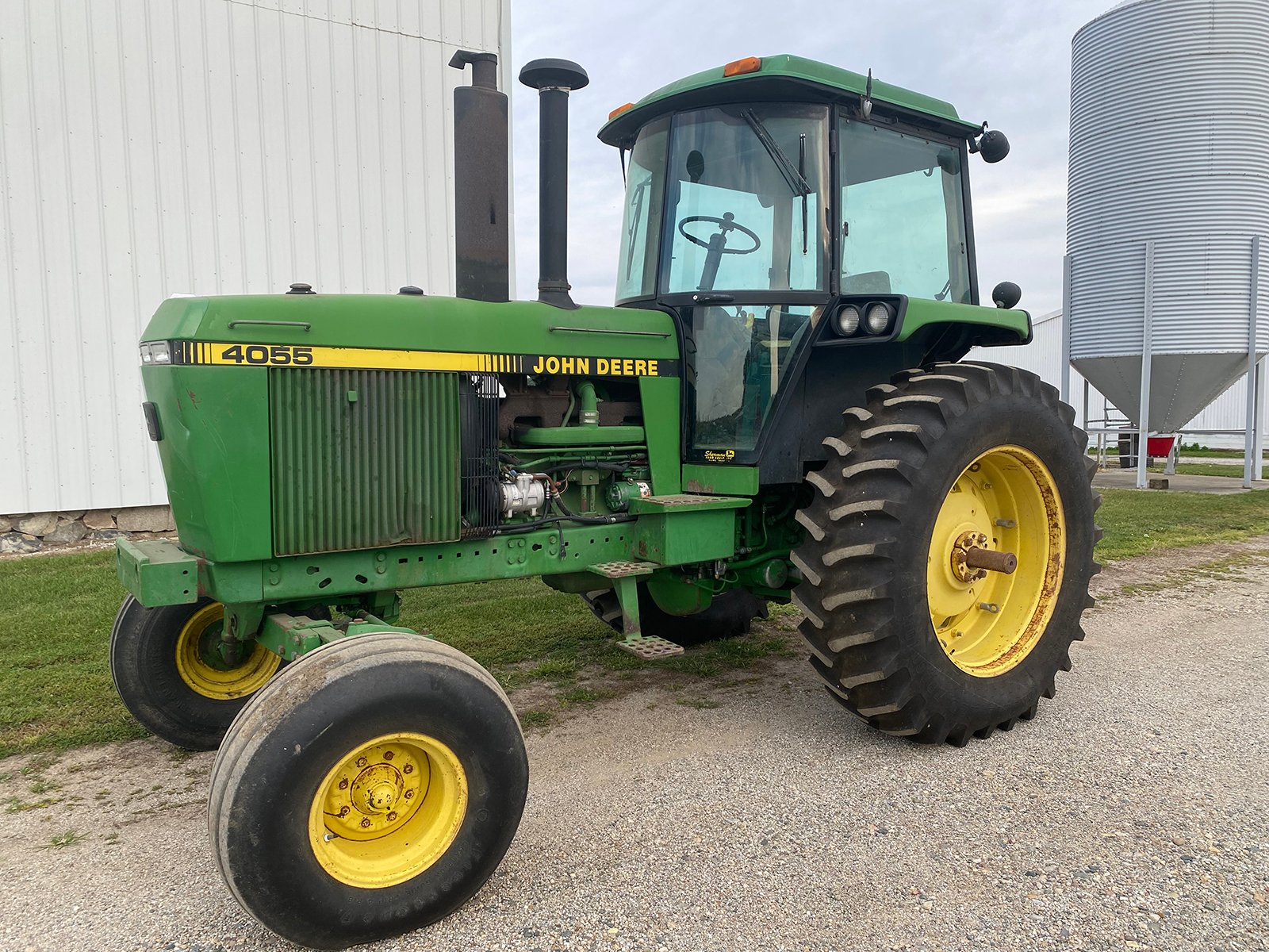 Property photo 1 - TIMED ONLINE ONLY FARM EQUIPMENT AUCTION IN LAGRANGE COUNTY, INDIANA