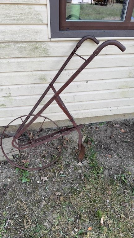 Property photo 121 - TIMED ONLINE ONLY PERSONAL PROPERTY AUCTION IN ALLEN COUNTY, INDIANA