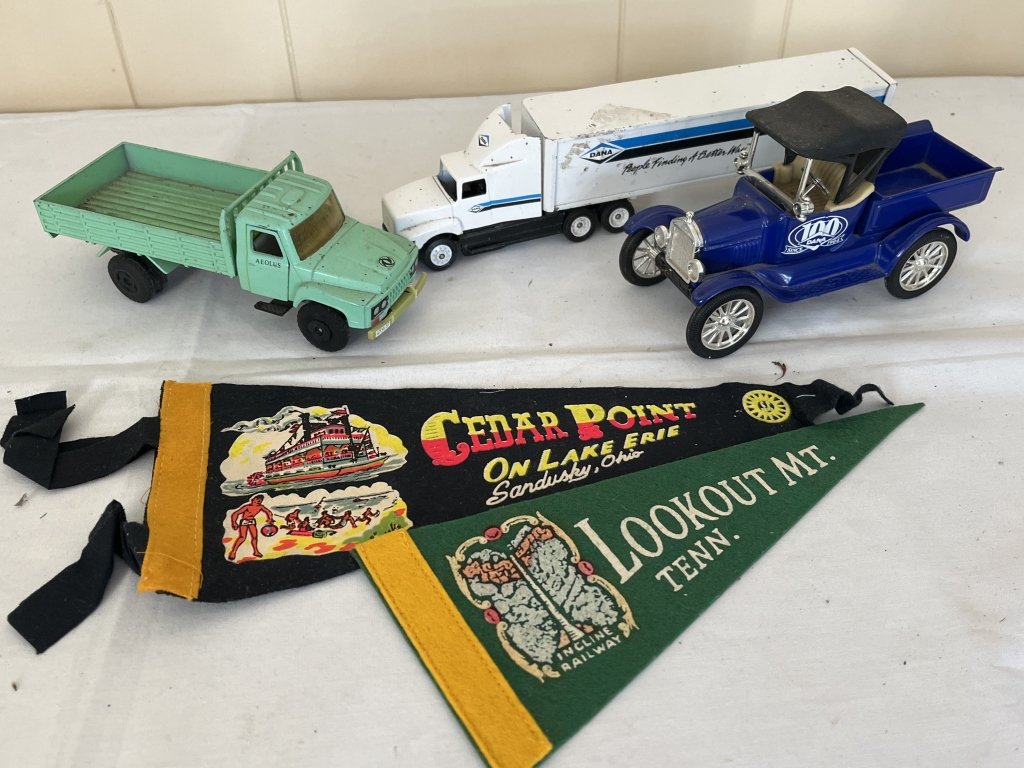 Property photo 213 - TIMED ONLINE ONLY PERSONAL PROPERTY AUCTION IN ALLEN COUNTY, INDIANA