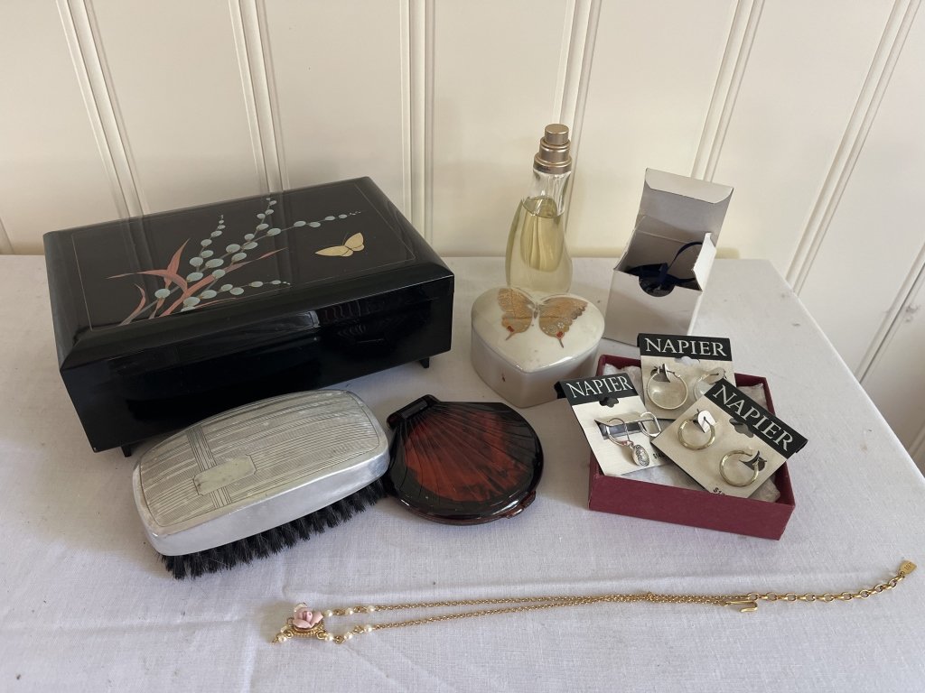 Property photo 254 - TIMED ONLINE ONLY PERSONAL PROPERTY AUCTION IN ALLEN COUNTY, INDIANA
