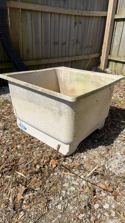 Property photo 402 - TIMED ONLINE ONLY PERSONAL PROPERTY AUCTION IN ALLEN COUNTY, INDIANA
