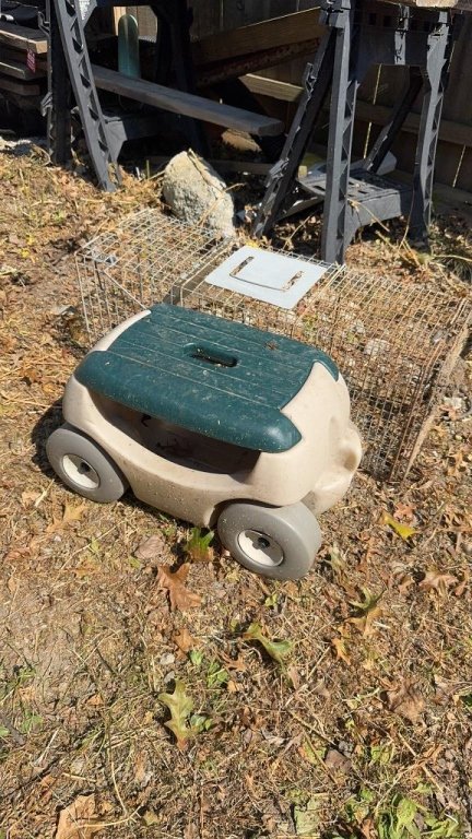 Property photo 404 - TIMED ONLINE ONLY PERSONAL PROPERTY AUCTION IN ALLEN COUNTY, INDIANA