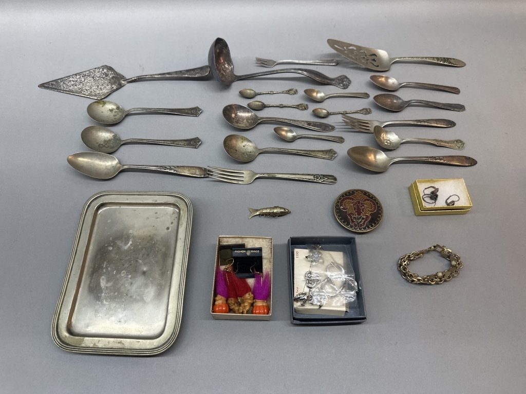 Property photo 18 - TIMED ONLINE ONLY PERSONAL PROPERTY AUCTION IN ALLEN COUNTY, INDIANA