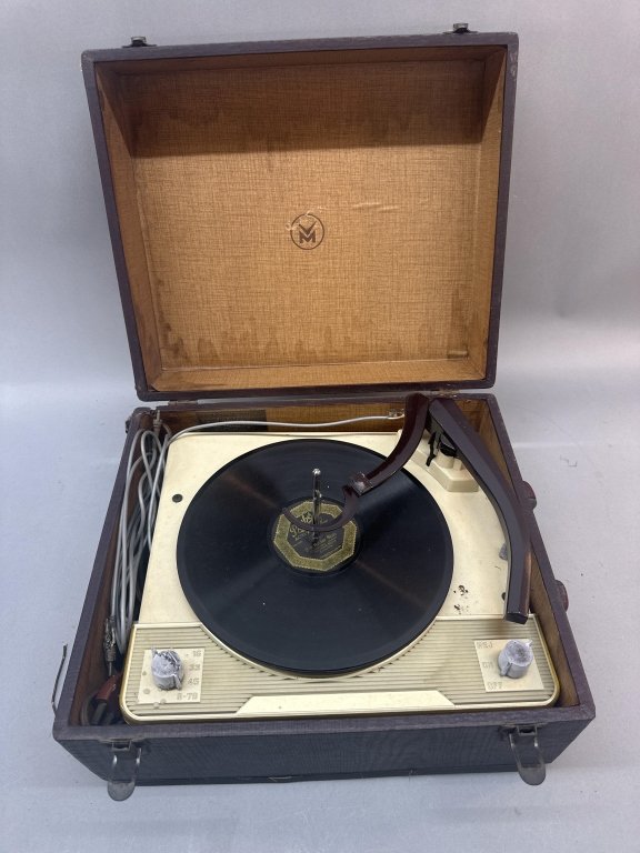 Property photo 128 - TIMED ONLINE ONLY PERSONAL PROPERTY AUCTION IN ALLEN COUNTY, INDIANA