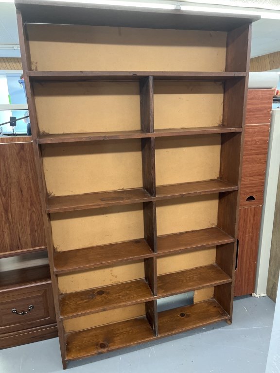 Property photo 175 - TIMED ONLINE ONLY PERSONAL PROPERTY AUCTION IN ALLEN COUNTY, INDIANA