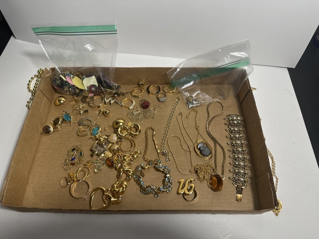 Property photo 87 - TIMED ONLINE ONLY PERSONAL PROPERTY AUCTION IN ALLEN COUNTY, INDIANA