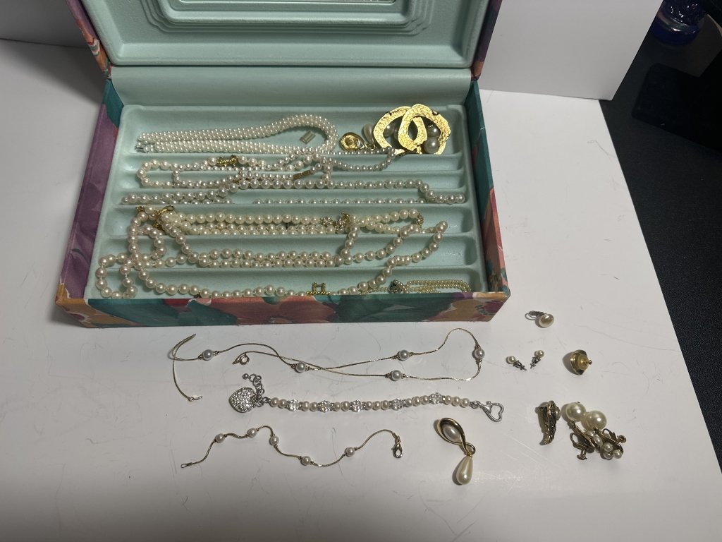 Property photo 97 - TIMED ONLINE ONLY PERSONAL PROPERTY AUCTION IN ALLEN COUNTY, INDIANA