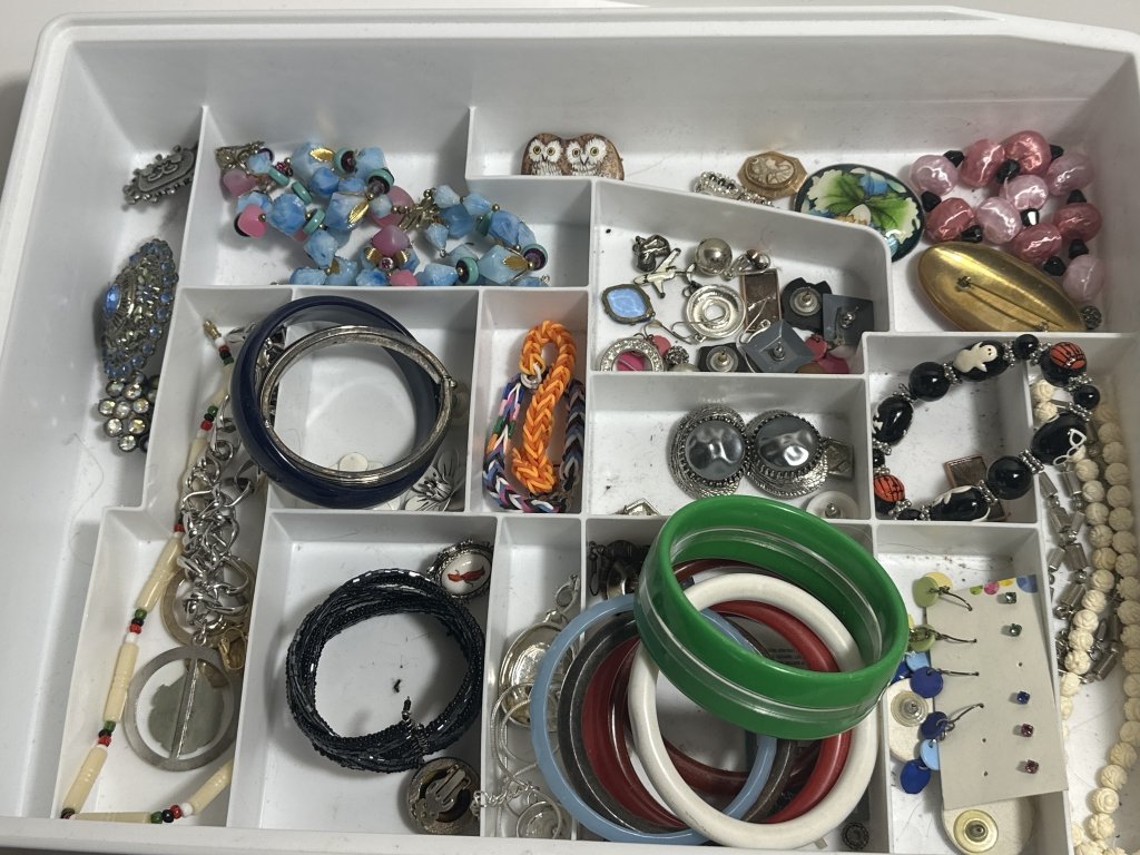 Property photo 101 - TIMED ONLINE ONLY PERSONAL PROPERTY AUCTION IN ALLEN COUNTY, INDIANA