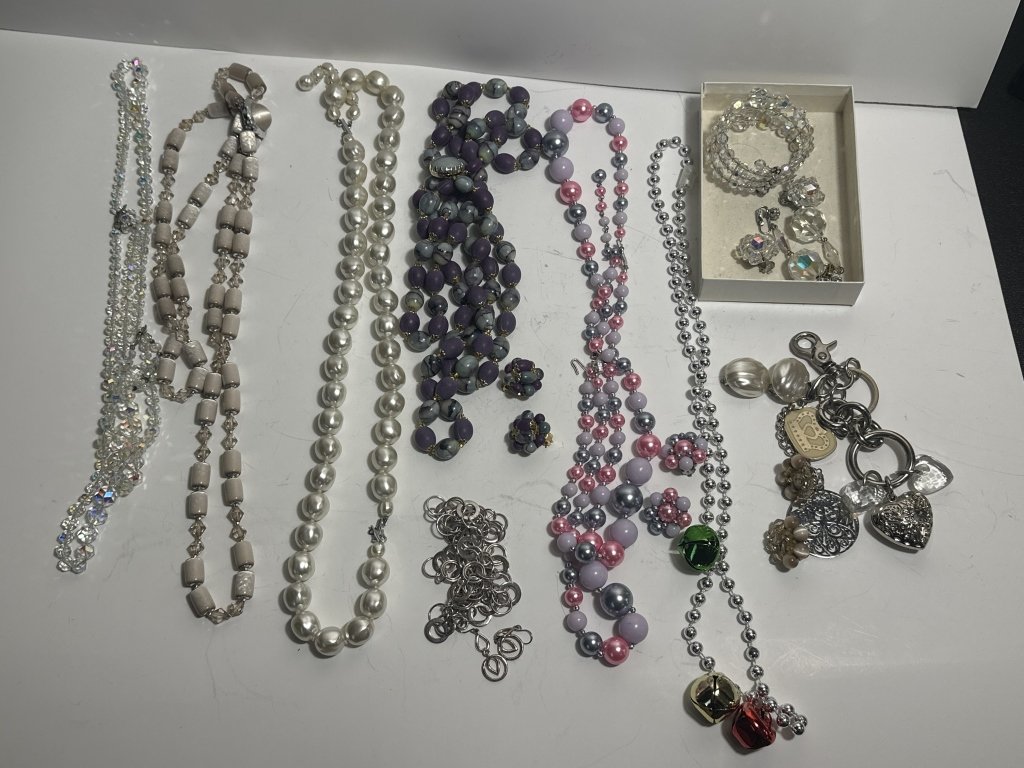 Property photo 104 - TIMED ONLINE ONLY PERSONAL PROPERTY AUCTION IN ALLEN COUNTY, INDIANA