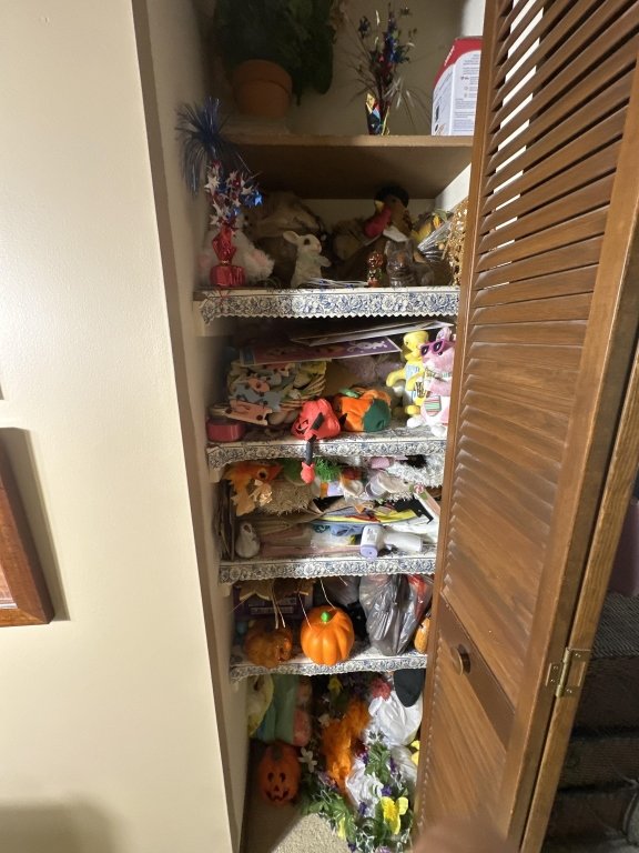 Property photo 150 - TIMED ONLINE ONLY PERSONAL PROPERTY AUCTION IN ALLEN COUNTY, INDIANA