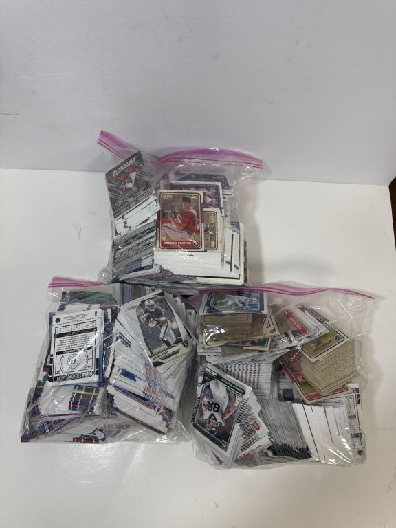 Property photo 435 - TIMED ONLINE ONLY SPORTS CARDS AUCTION IN ALLEN COUNTY, INDIANA