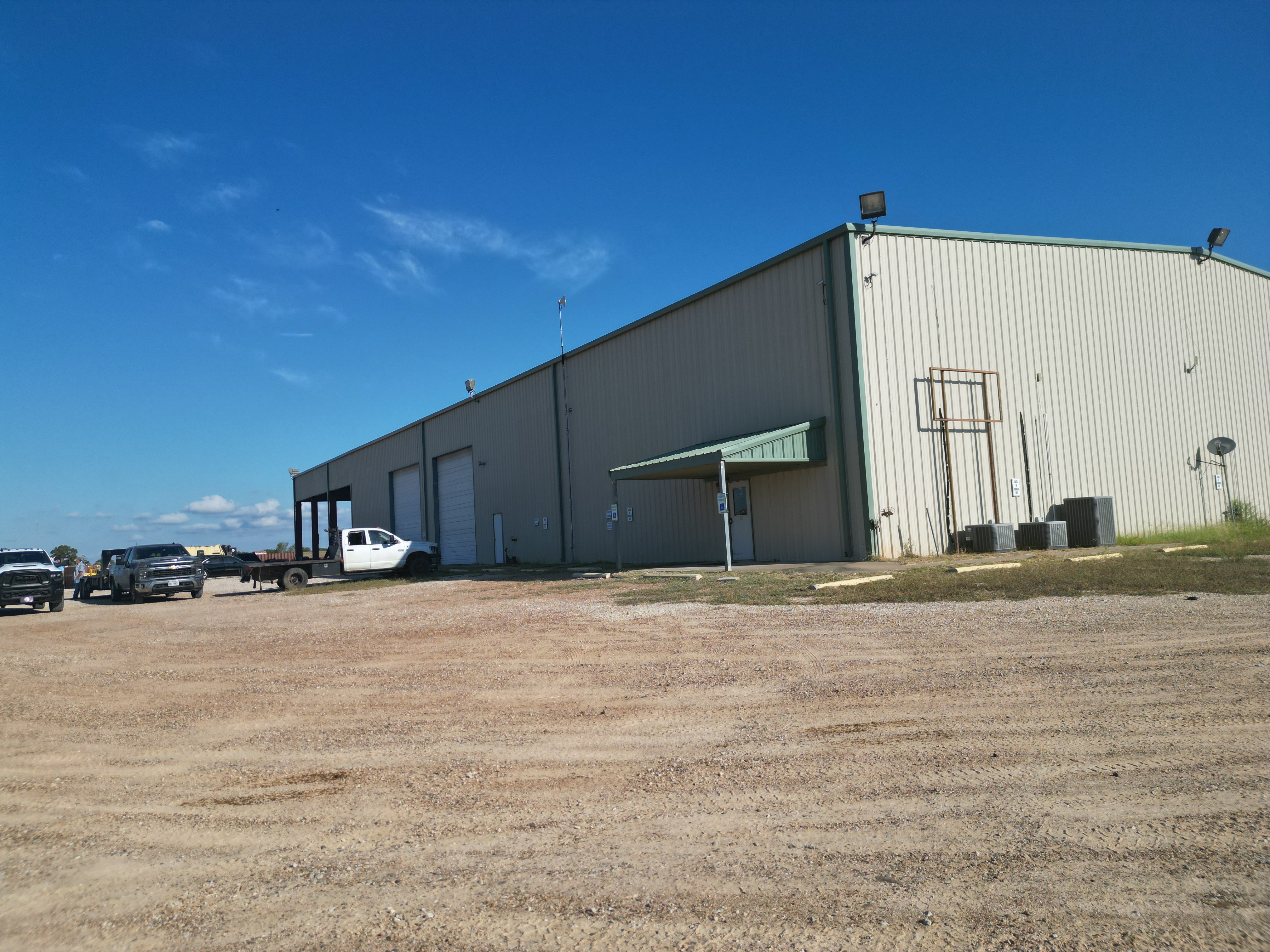 Property photo 305 - TEXAS INDUSTRIAL PROPERTY LIQUIDATION - OIL & GAS YARD LOCATIONS ACROSS TEXAS